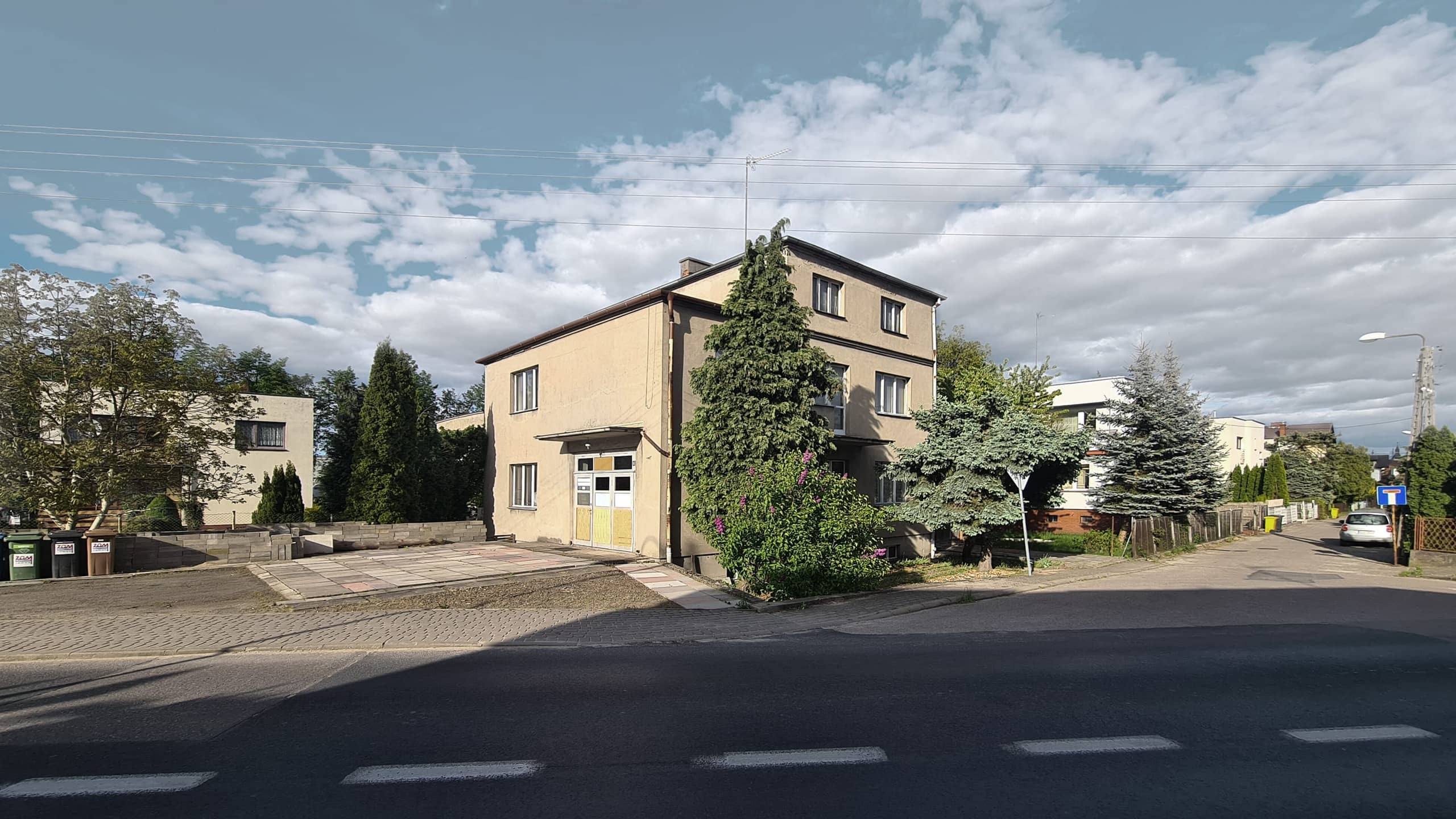 Dom typu kostka w Chojnicach przed modernizacją